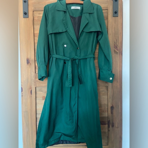 Kelley boutique coat , green coat - Picture 1 of 7